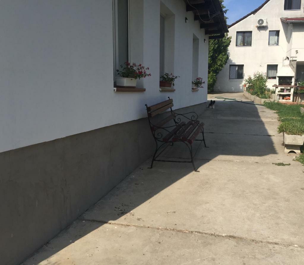 Piknik Studio Fertorakos Exterior photo